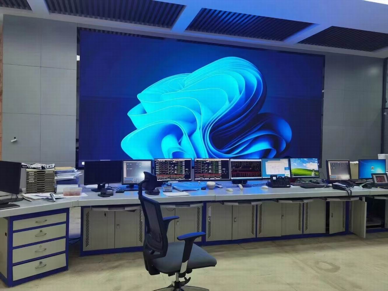 LED small pitch screen