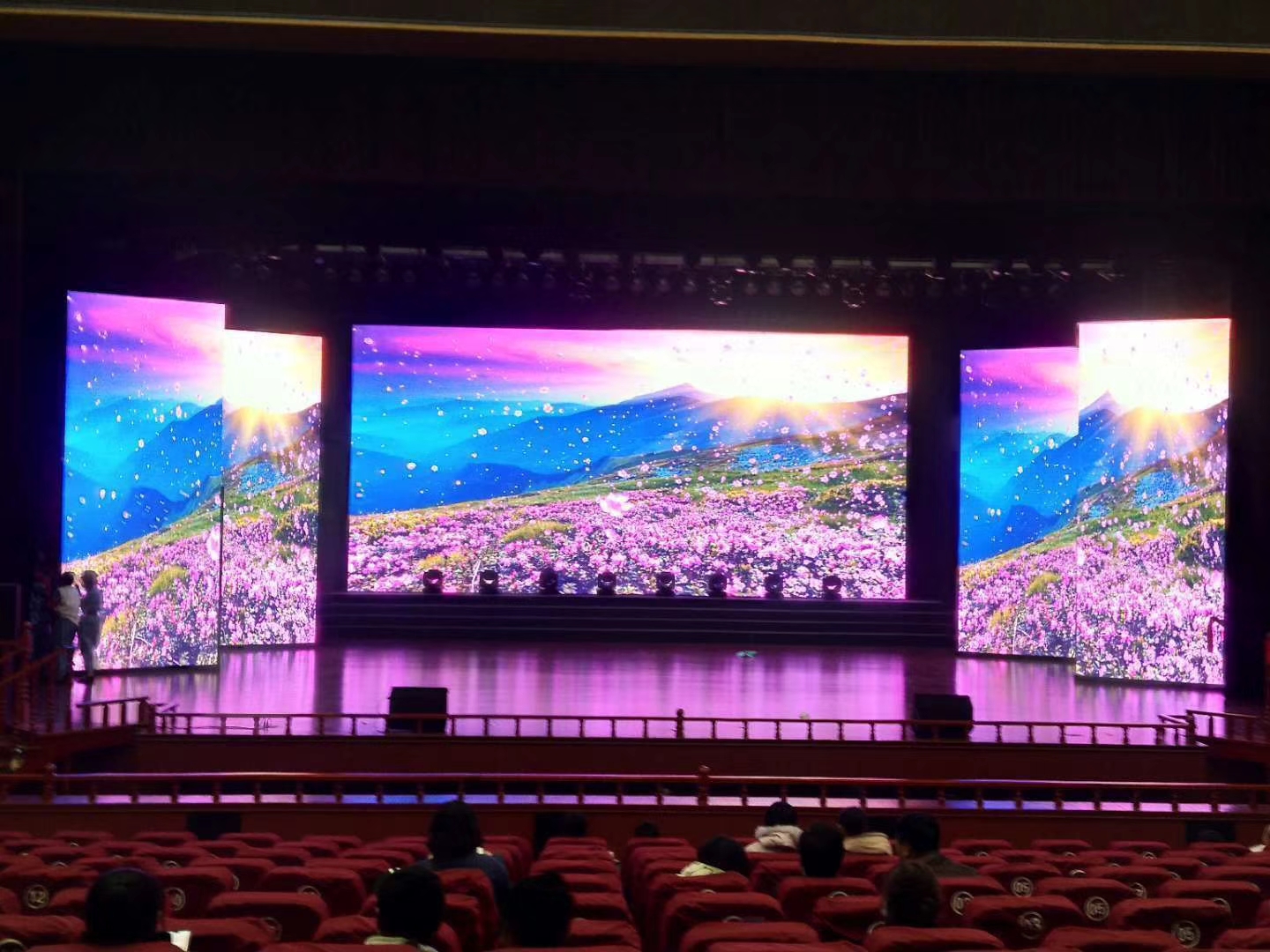 Rental LED Display Cabinet